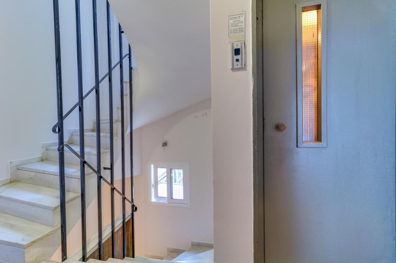 Hoteleros Dionysos Athens アテネ エクステリア 写真