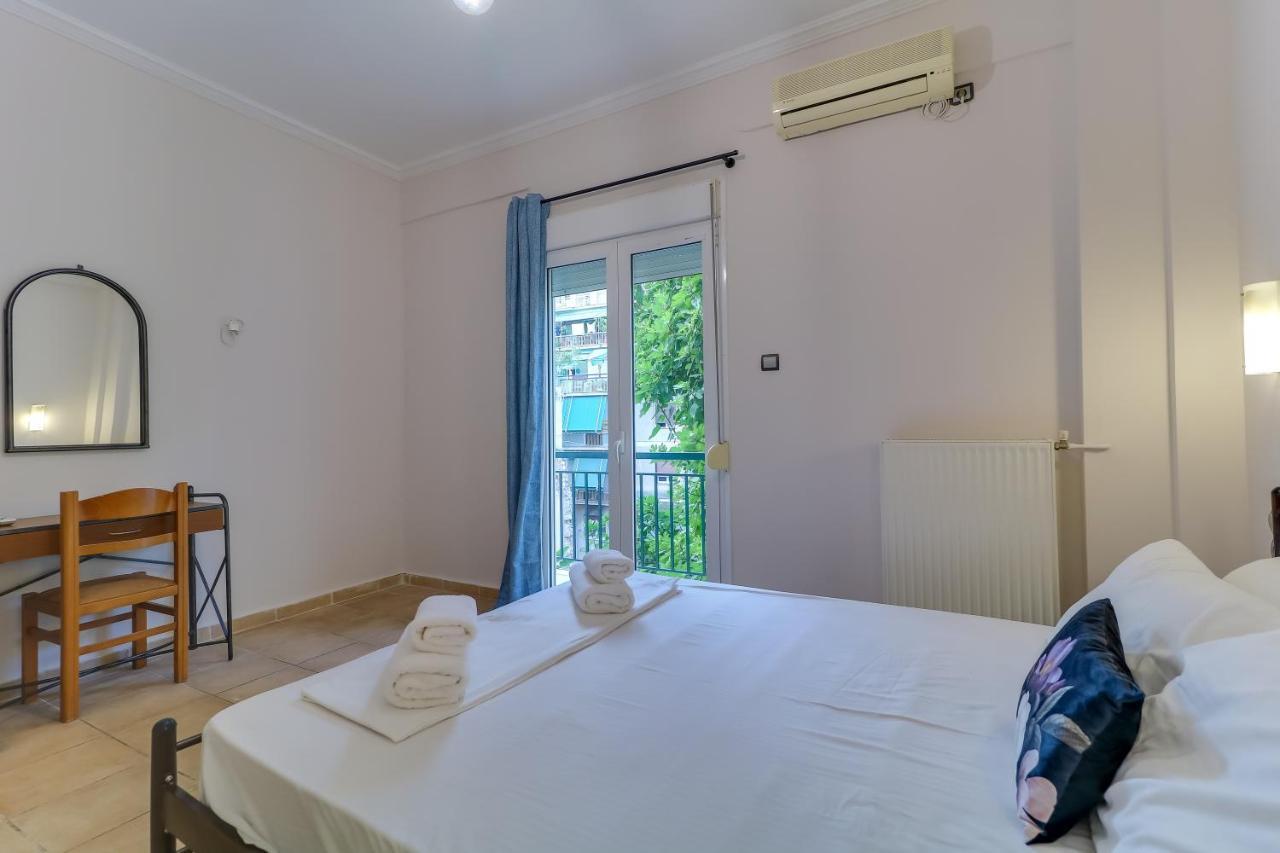 Hoteleros Dionysos Athens アテネ エクステリア 写真